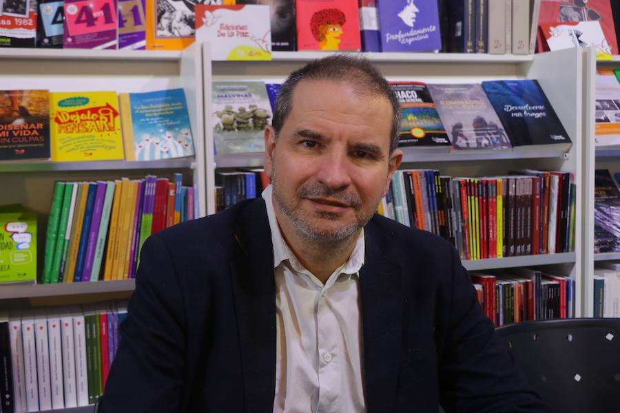 La Nación / Concluye exitosamente la Feria Internacional del Libro