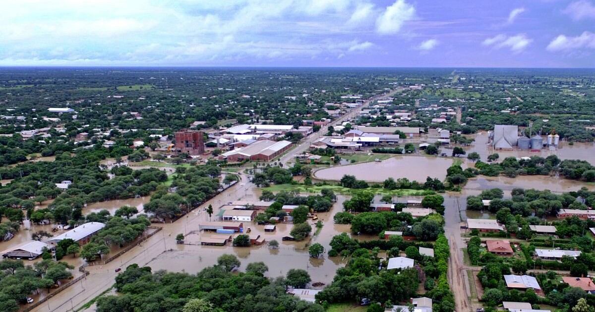 La Nación / Aumenta cantidad de damnificados en Loma Plata