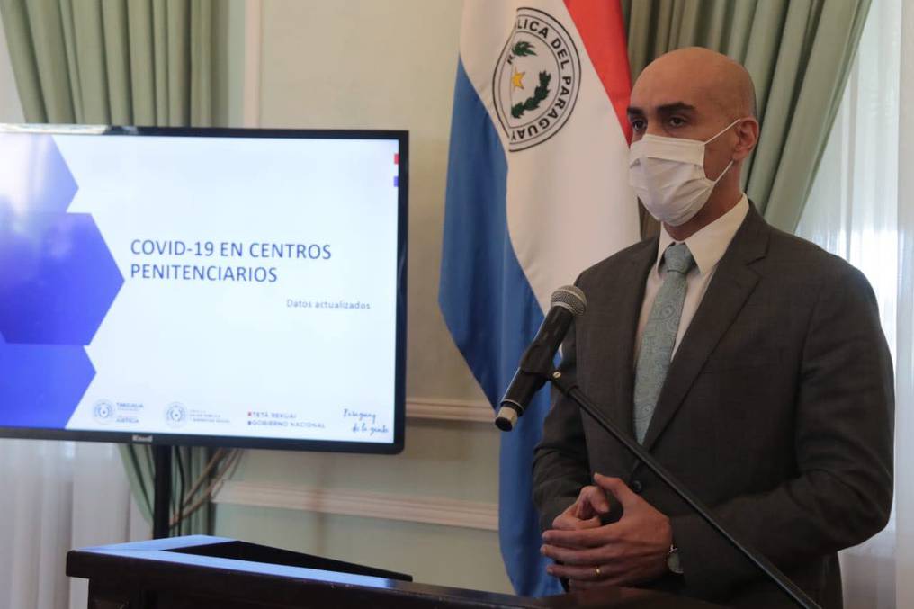 El ministro de Salud explicó ayer los alcances de la flexibilización de las medidas en Alto Paraná. (foto: gentileza)