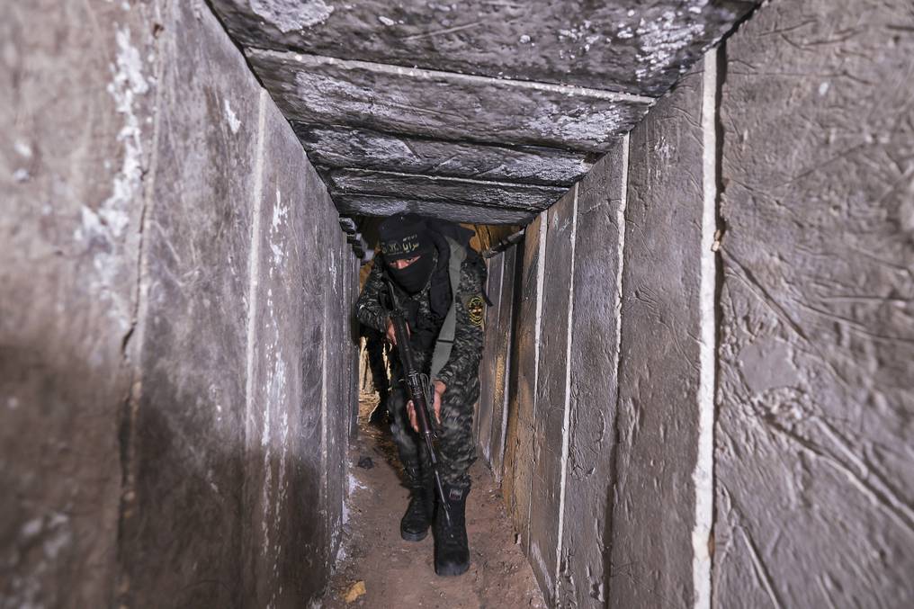 La Nación / Ejército israelí atacó 150 objetivos subterráneos en Franja de Gaza