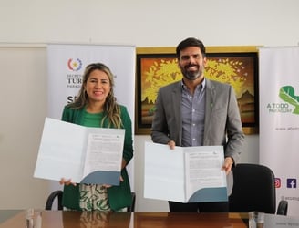 SENATUR y A Todo Pulmón firman histórico acuerdo para la preservación del Chaco Paraguayo.