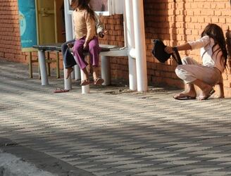 En las calles de Asunción también abundan los niños que abandonas sus casas.
