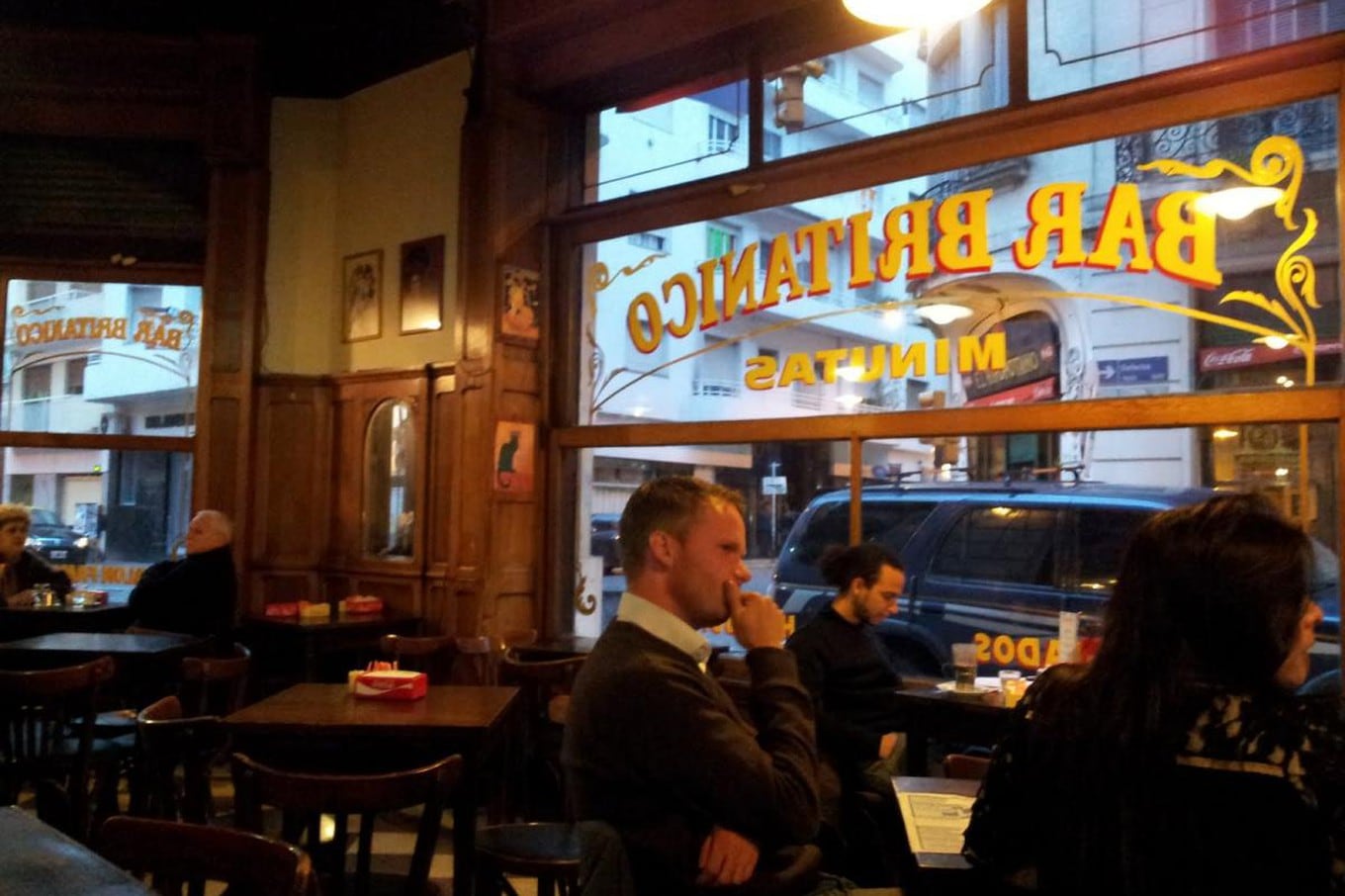 La Nación / Guía de bares en Buenos Aires