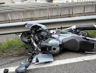 Una vez más un accidente de motociclista acaba en muerte. Foto ilustración.