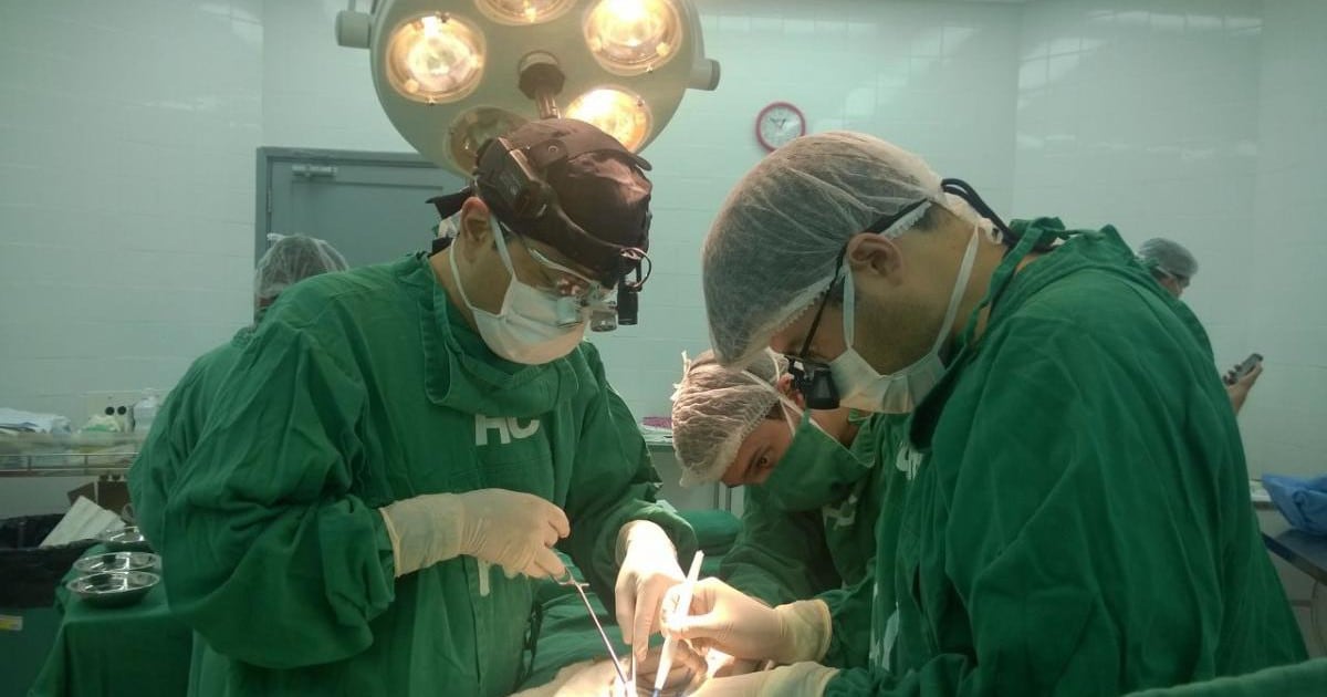La Nación / Clínicas vuelve a realizar trasplante de riñón en niños