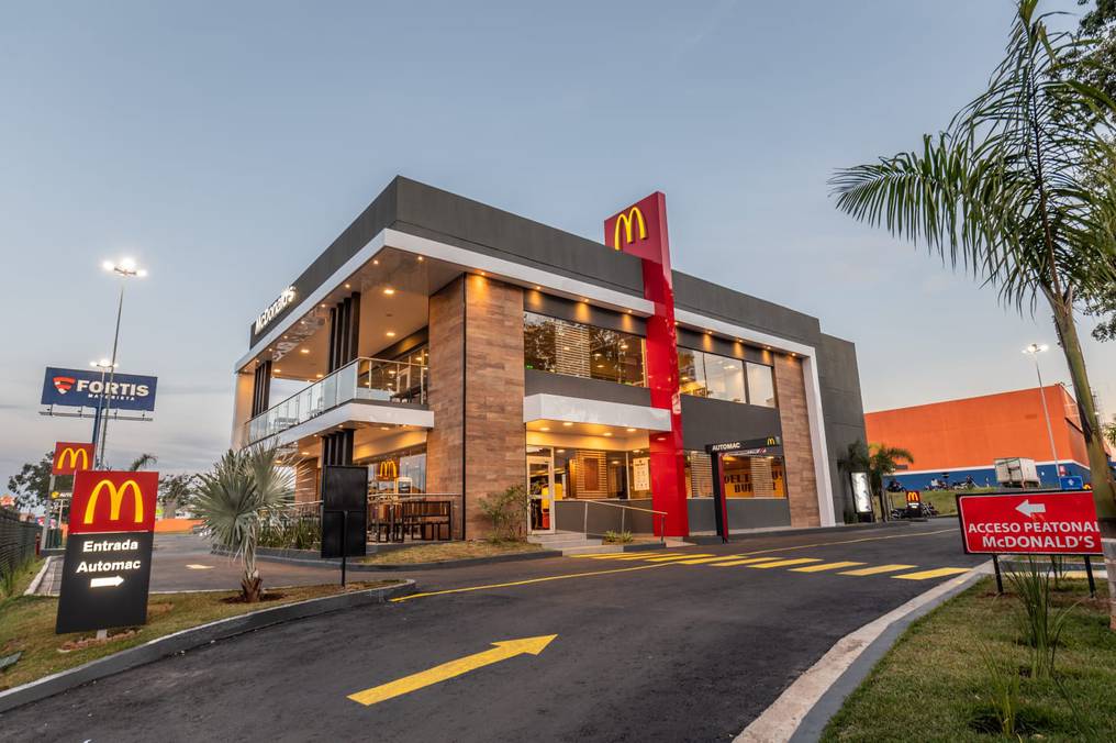 El nuevo proyecto tiene como objetivo a corto plazo la inauguración de más de 10 restaurantes de McDonald’s dentro de las estaciones de Enex. Foto: Gentileza.