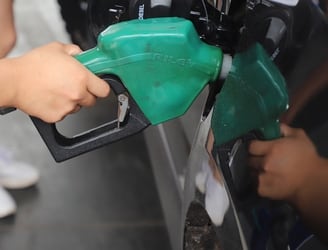 El precio de combustibles de vuelta está en tren de posibles subas.
