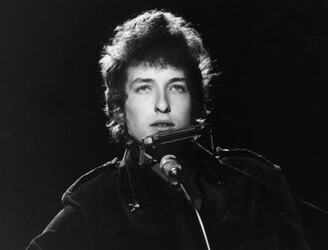 El músico y poeta, Bob Dylan, es protagonista del documental “_Don’t Look Back_”. Foto: Val Wilmer/Redferns