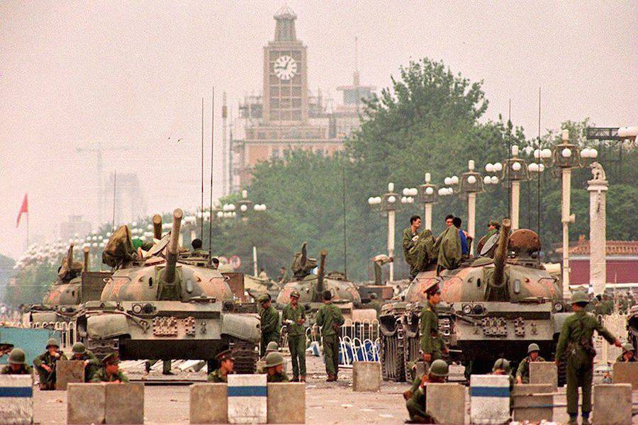 Cada 4 de junio se recuerda la Masacre de Tiananmen, plaza en la que en 1989 fueron masacrados por blindados del ejército chino y rematados con bayoneta más de 10.000 manifestantes civiles. Foto: Archivo