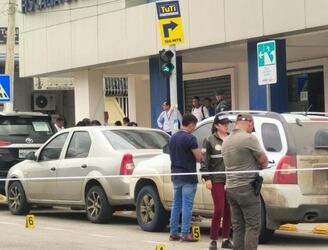 Atacan a tiros oficinas de la fiscalía en Ecuador sin dejar víctimas.