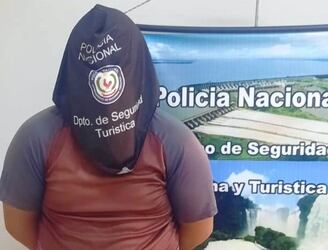 Juan Carlos Villalba Acosta es acusado de estafar a un turista brasileño. Foto: La Clave.