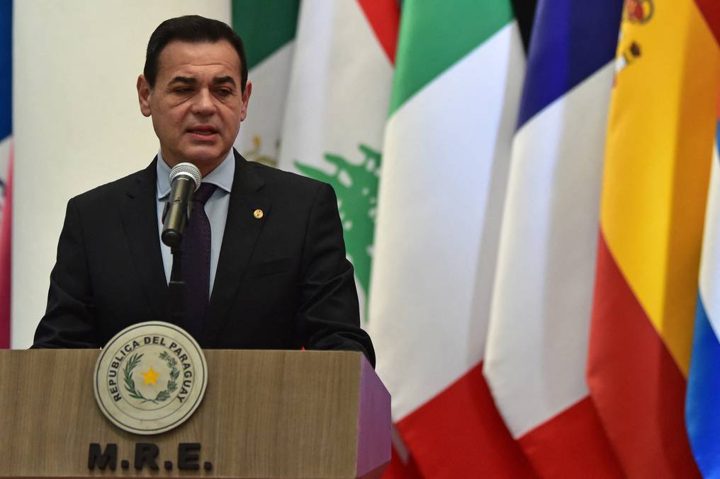 El canciller Rubén Ramírez indicó que Paraguay tiene posiciones muy firmes y consolidadas respecto a negociaciones con la Unión Europea, enfatizó que no se puede frenar el desarrollo. AFP