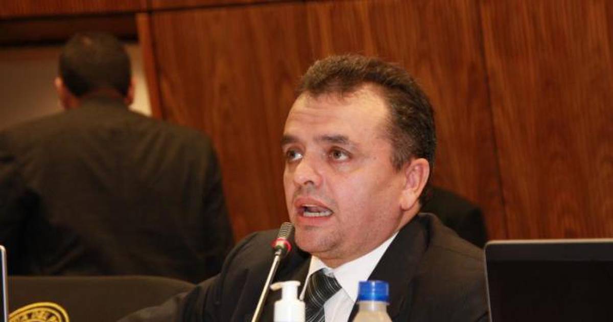 La Nación / Carlos Liseras was the new Ministry of Finance representative before Conajzar