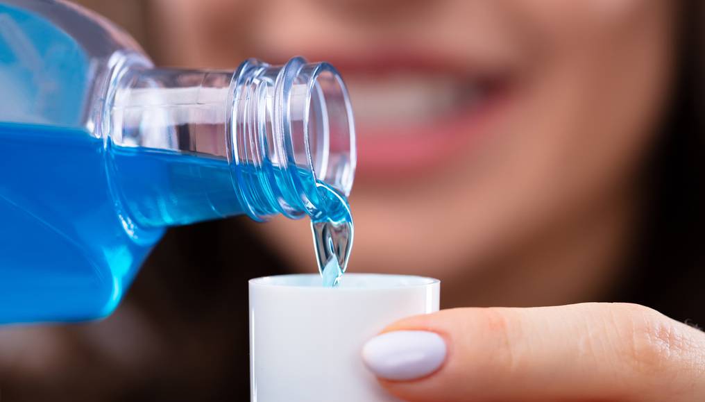 hacer clic enlace Extranjero La Nación / ¿Cuál es el mejor enjuague bucal para mantener sanos los dientes  y encías?