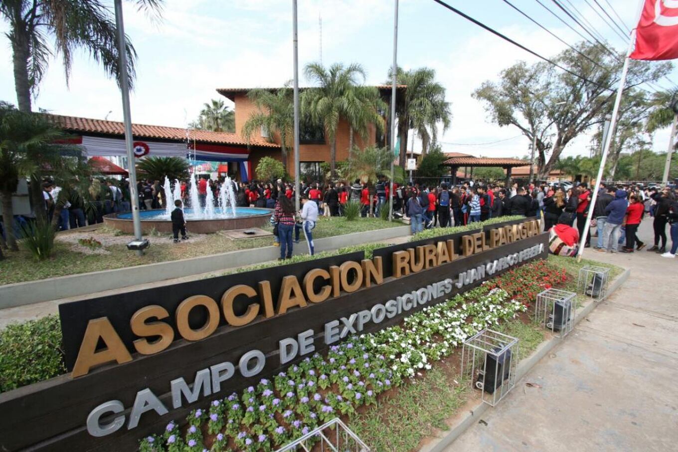 La entrada para estudiantes es gratuita. Foto: Pánfilo Leguizamón.