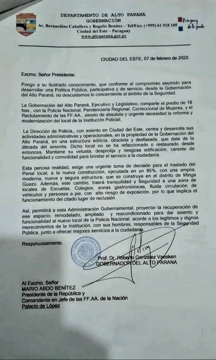 Nota enviada por el gobernador Roberto González Vaesken al presidente de la República, Mario Abdo, pidiendo devolución del predio de la cárcel de CDE. Foto: Gentileza. 