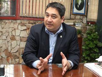 Senador Eduardo Nakayama,