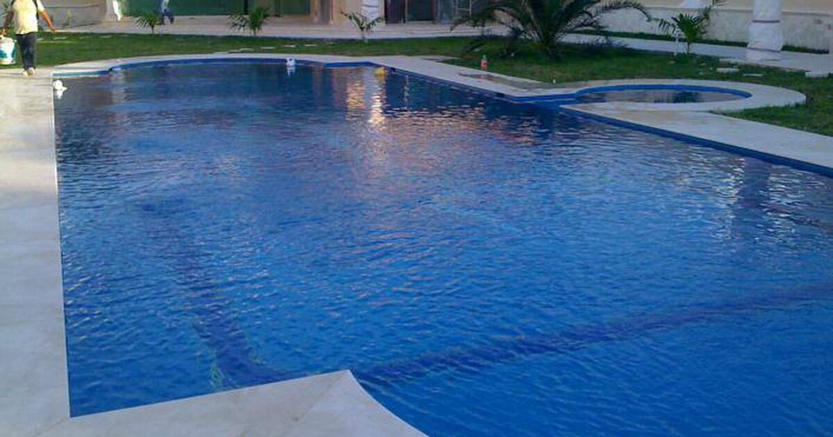 La Nacion Desde G 30 Millones Construyen Piscinas Residenciales De Hormigon