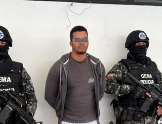 Carlos Arturo Landázuri Cortés, alias Comandante Gringo, fue detenido en la provincia de Imbabura. Foto: Gentileza