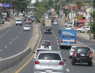 El Ejecutivo prepara inversiones viales en la red vial del Área Metropolitana. Foto: Gentileza