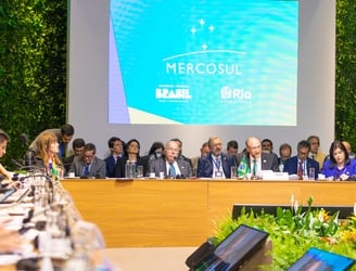 Cancilleres del Mercosur durante la reunión en Río de Janeiro el 6 de diciembre de 2023. Foto: Mercosur