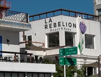 Restaurante La Rebelión, entre las calles 20 y 21 de Punta del Este.