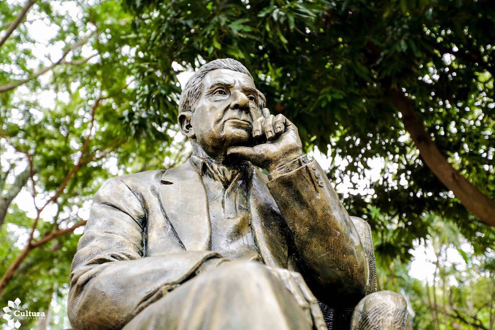 Busto del célebre escritor paraguayo, ganador del Premio Cervantes. Foto: Archivo