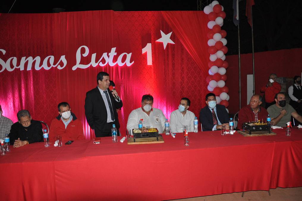 El vicepresidente participó de la presentación de los candidatos a intendentes electos de Central en un encuentro realizado en la Seccional 2 de San Lorenzo. Foto: Gentileza.