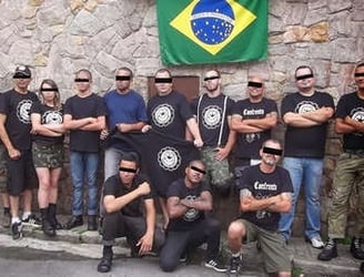 Miembros del grupo 'skinhead' brasileño Carecas do ABC.