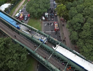 Choque de trenes en Argentina causa 30 heridos, dos de gravedad. FOTO: AFP.