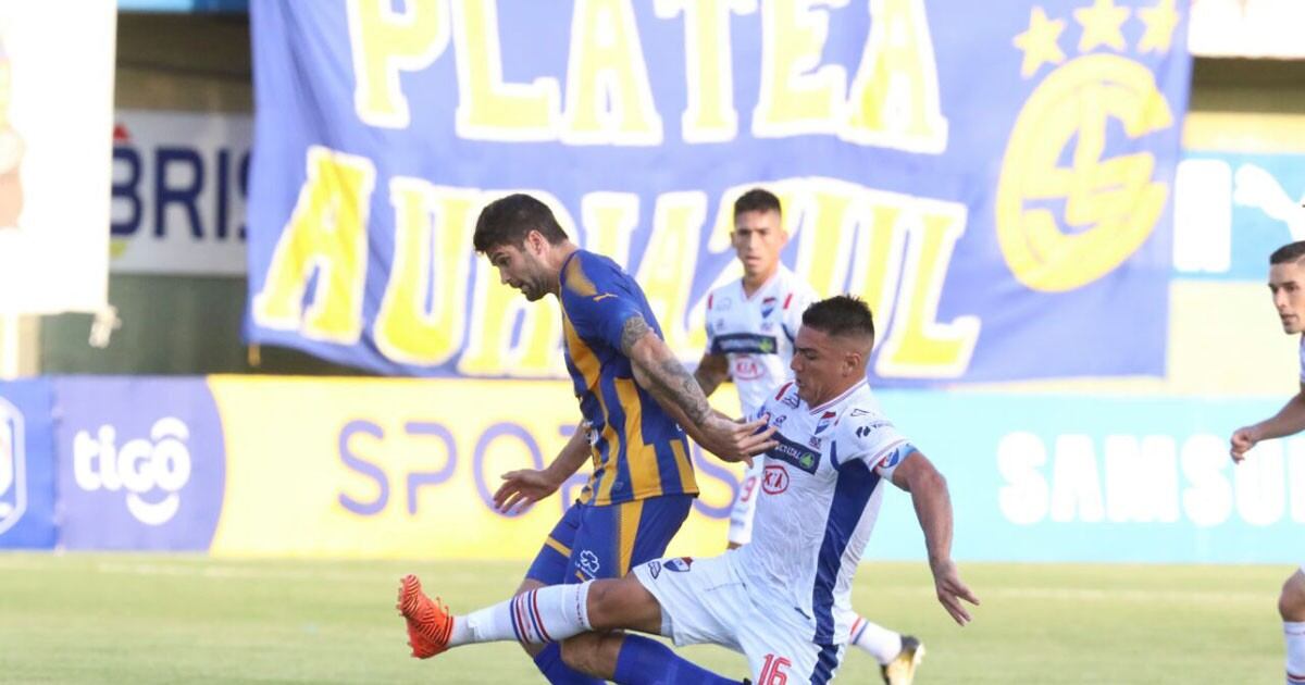 La Nación / El auriazul Monges con dos goles, 'facilitó ...