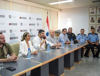 Autoridades realizaron el anuncio en conferencia de prensa. Foto: Municipalidad de Asunción.