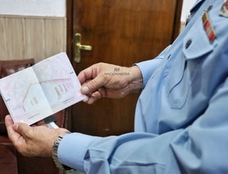 Nuevo formato de pasaporte. Foto: Nadia Monges - Nación Media.