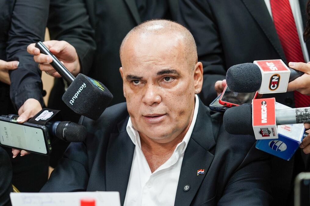 El presidente del Congreso, Basilio Núñez, indicó que los funcionarios beneficiados con el incremento en sus remuneraciones pertenecen al Partido Liberal y al Frente Guasu. Foto: Gentileza