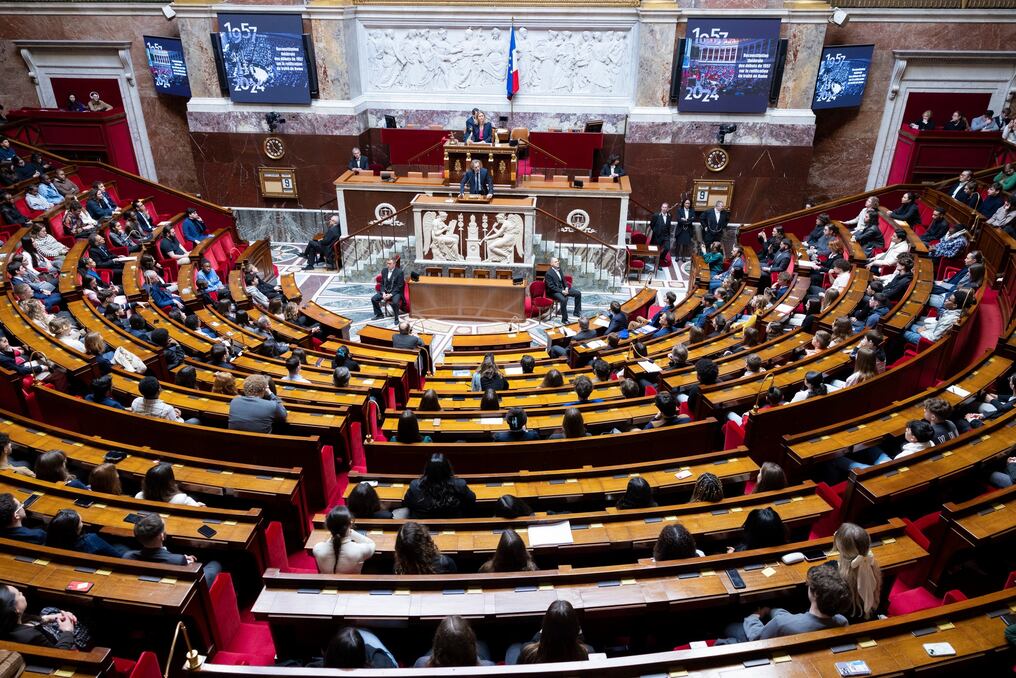 Los diputados franceses instaron al gobierno del presidente, Emmanuel Macron, a "rechazar" la ratificación del acuerdo comercial entre la Unión Europea y el Mercosur, y a comunicárselo a la Comisión Europea. Foto: @AssembleeNationale/AFP