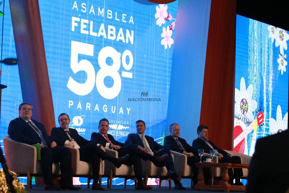 La Asamblea se desarrolla en el Paseo La Galería, con unos 1.800 profesionales extranjeros y nacionales de los ámbitos bancario y financiero. Foto: Matías Amarilla 