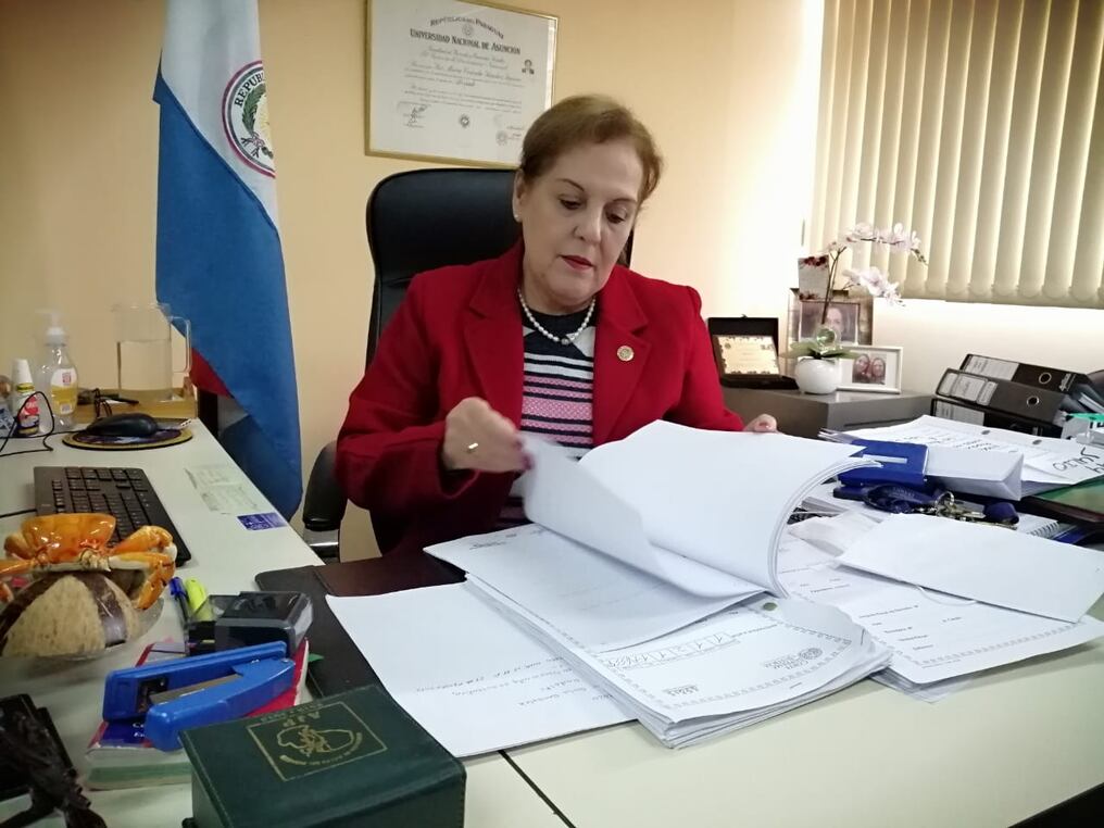 La jueza Lici Sánchez decretó la prisión preventiva de los imputados por vender cargos en IPS. Foto: Archivo