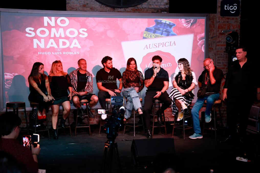 La esperada comedia teatral “No somos nada” se estrenará el próximo 25 de abril en la Sala Molière de la Alianza Francesa. Foto: Jorge Jara