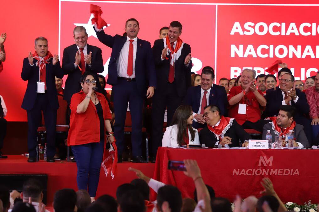 La senadora Norma Aquino insistió en que el partido Cruzada Nacional la decepcionó por lo que tomó la decisión de reincorporarse al Partido Colorado. Foto: Jorge Jara