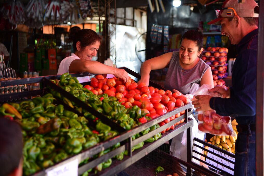 La inflación mensual se ubica en 0,2 %, la inflación total fue de 3,4 % interanual, menor al 3,6 % registrado en octubre. Foto: AFP