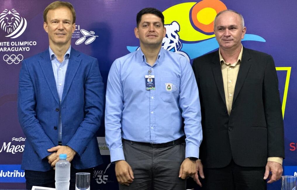 Durante una conferencia de prensa se llevó a cabo el lanzamiento oficial de la Copa Aguavista UCI XCO 2025, evento internacional de ciclismo de montaña que se consolida al distrito de San Juan del Paraná. Foto: Gentileza