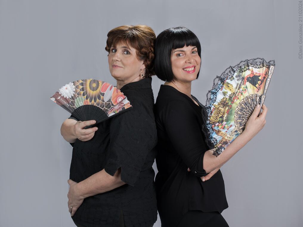 Regina Bachero y Claudia Scavonne. Foto: Gentileza