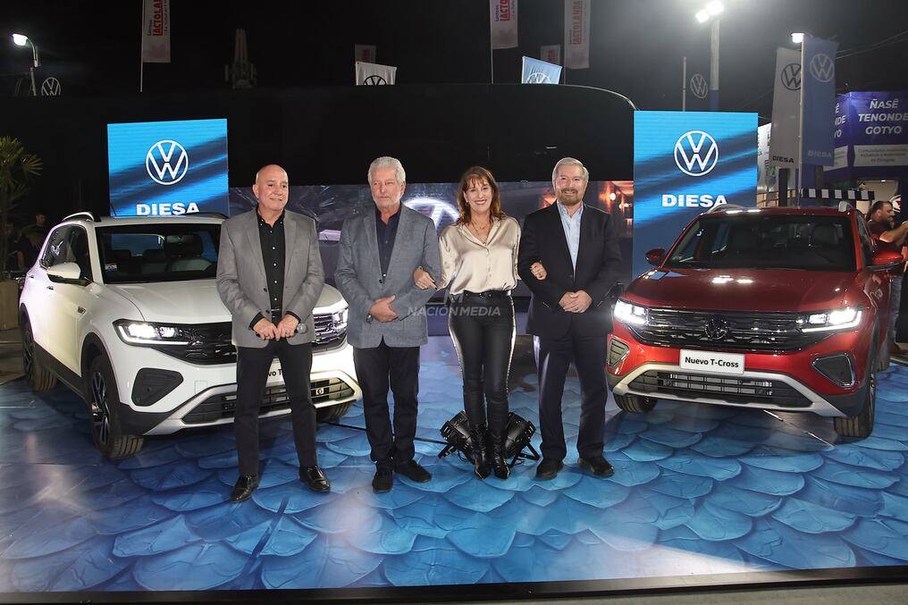 El nuevo T-Cross llega en tres versiones trendline, comfortline y highline. Foto: Eduardo Velázquez