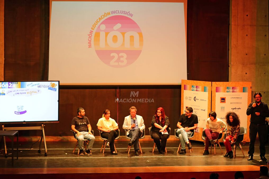 "Nos congregamos para analizar nuestra realidad y cómo podemos seguir mejorando nuestra educación", indicó Fabio Franco, coordinador del evento. Foto: Néstor Soto/NM