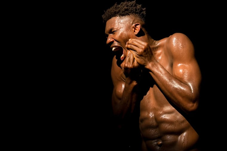 “Black” aborda las distintas representaciones de los cuerpos negros, desde el movimiento. Foto: Gentileza