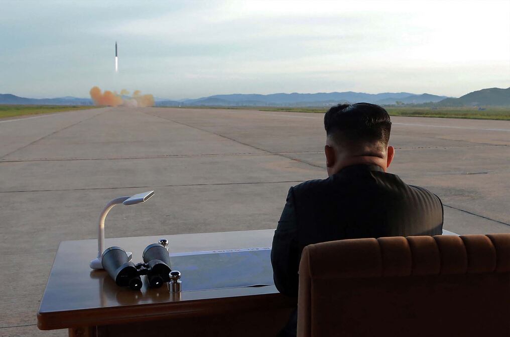 Según la agencia KCNA. el líder norcoreano “apreció el gran acierto y precisión” de los cohetes. Foto: AFP/Archivo