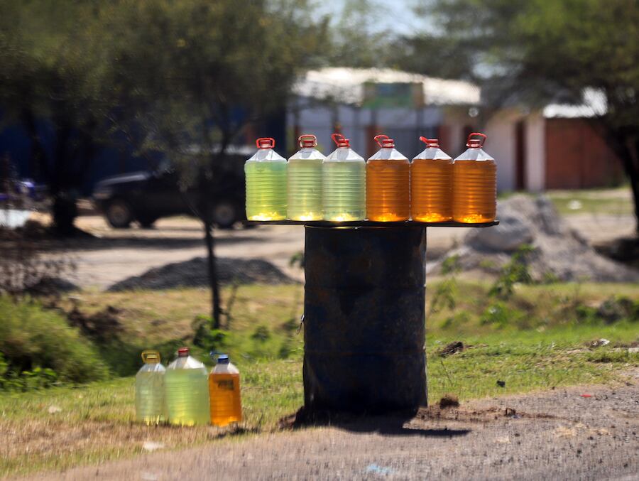 Si bien la baja en el precio de los combustibles impulsará señales de recuperación, el comercio ilegal continuará, afirmó el futuro titular del MIC. Foto: Carlos Juri