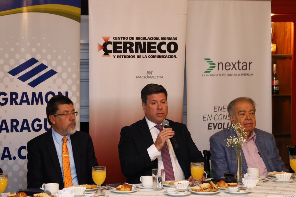 El futuro ministro del MIC puso énfasis en la formalización, lo cual vendrá de la mano también de la desburocratización. Foto: Christian Meza