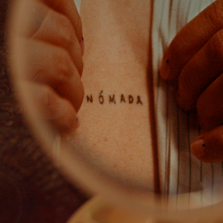 Portada de “Nómada”.