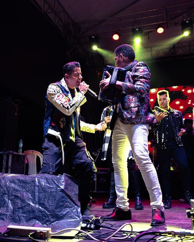 Binomio de Oro subirá al escenario del ruedo central de la Expo a las 22:00. Foto: @binomiooficial/Instagram